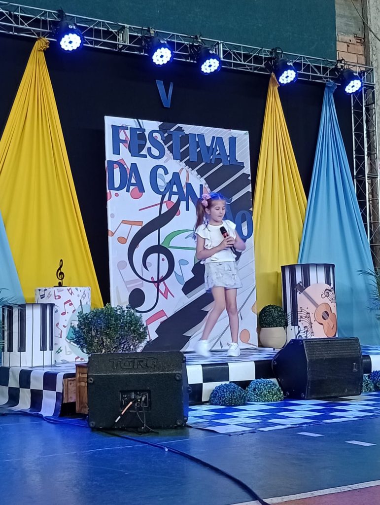 5º FESTCAOB - Festival da Canção do Colégio Arquidiocesano de Ouro