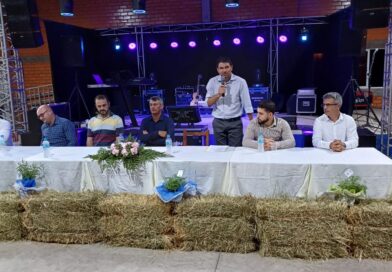 Vice-prefeito Rene Modena prestigiou evento de prestação de constas e homenagens do Sindicato Rural  